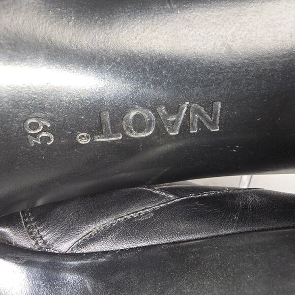 NAOT WOMENS BLACK LEATHER ANKLE BOOTS SIZE EUR 39/ US 9 LIKE NEW BLOCK HEEL - Picture 7 of 8